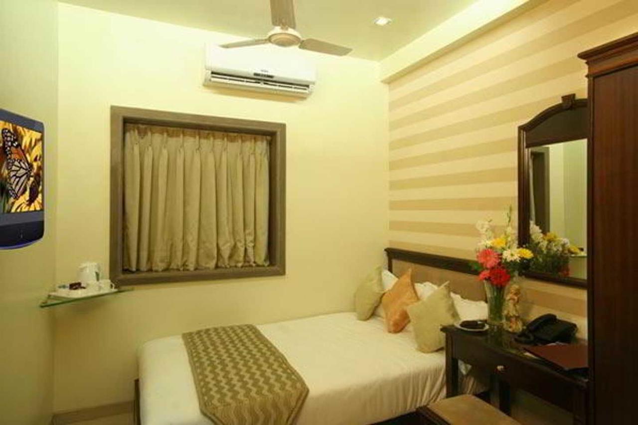 Hotel Gold Coast Mumbai Dış mekan fotoğraf