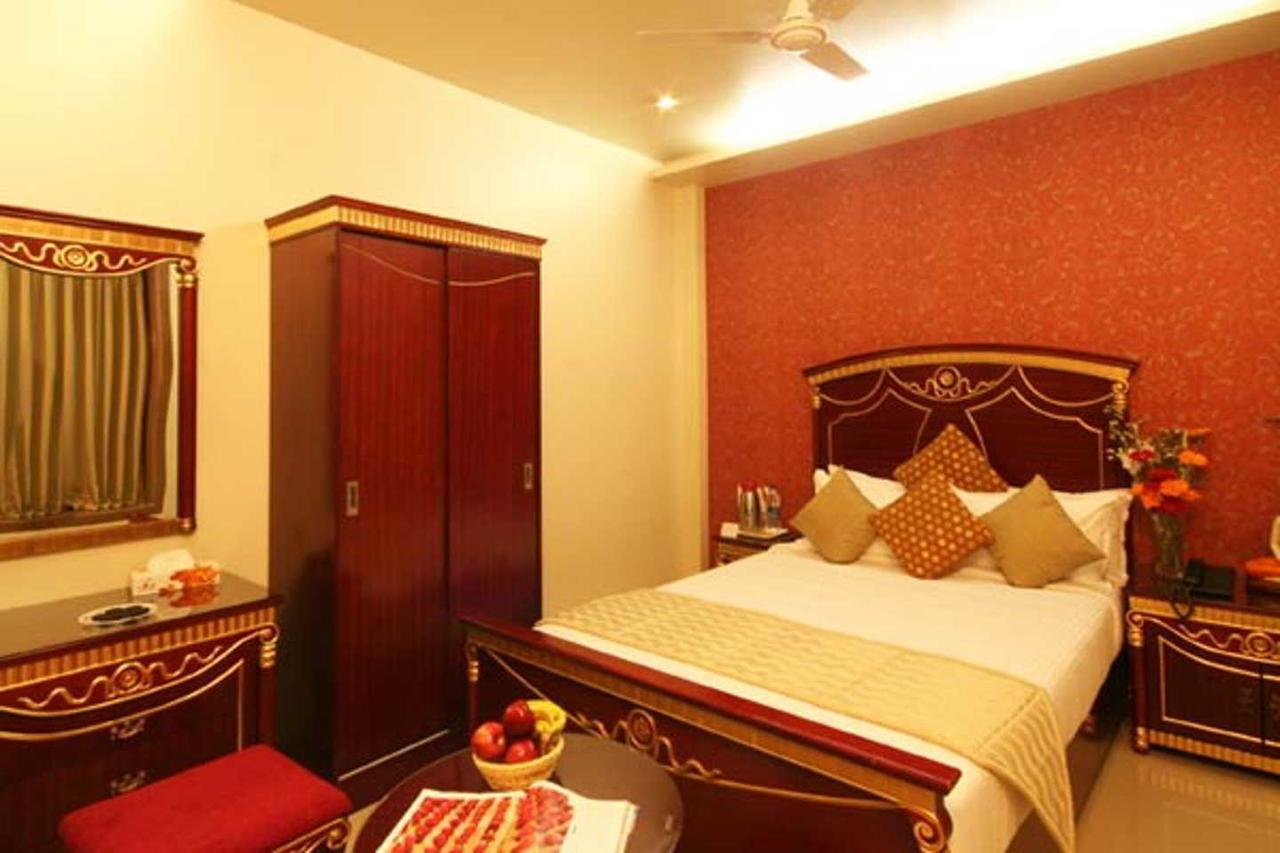 Hotel Gold Coast Mumbai Dış mekan fotoğraf