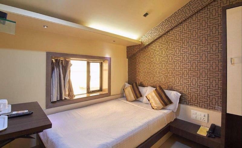 Hotel Gold Coast Mumbai Dış mekan fotoğraf